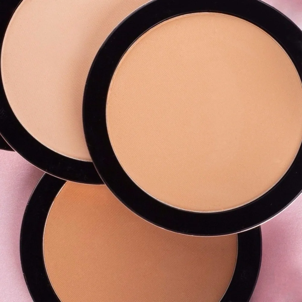 Pippa of London Mayfair Indulgent 856 Matte Compact Powder